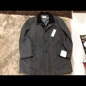 Brand new with tags men’s size 44 pea coat